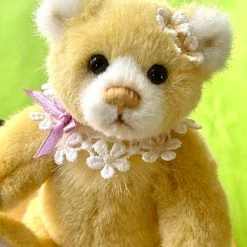 Charlie Bears Pawsome Bear