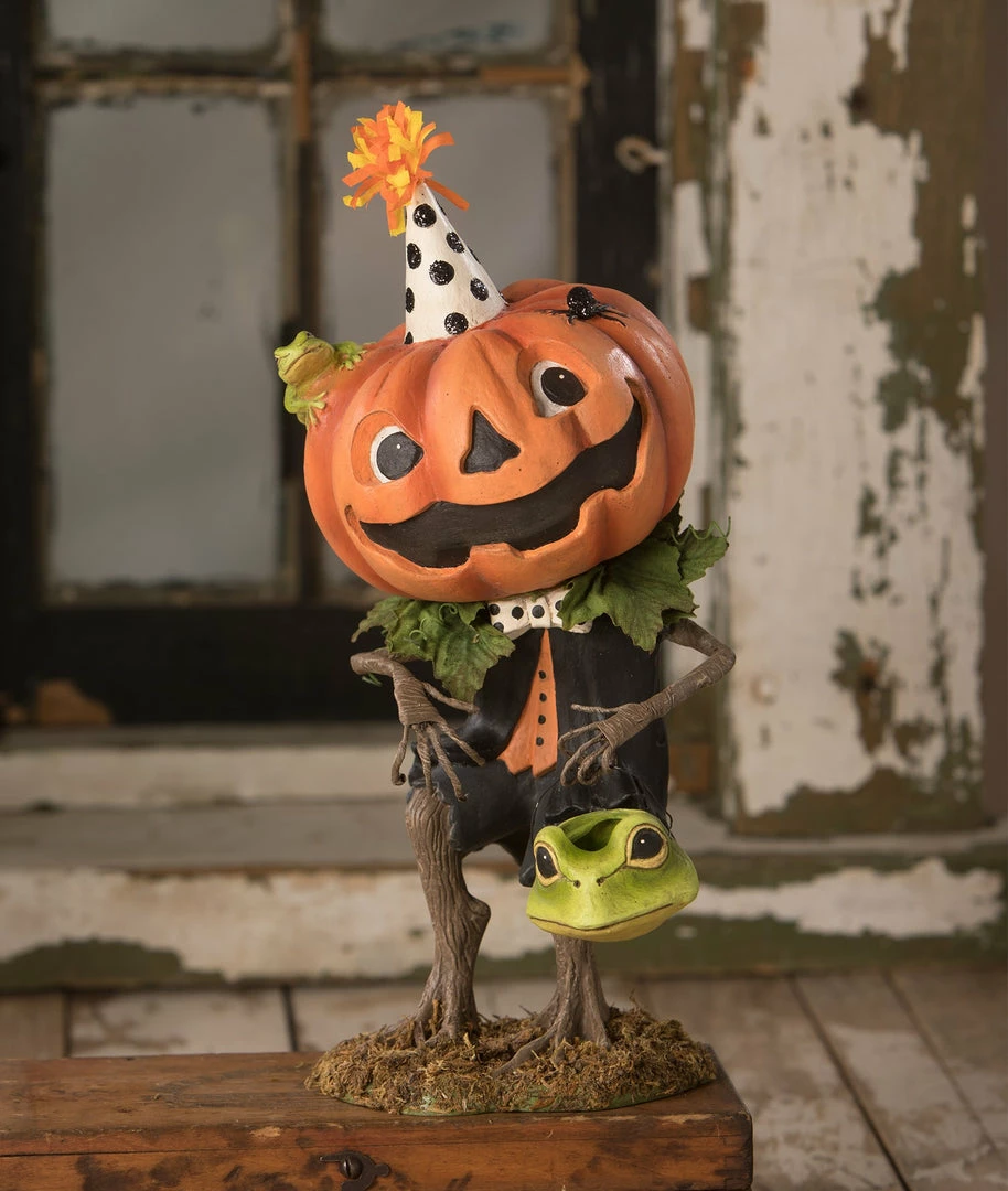 Bethany Lowe Tricks Pumpkin Boy With Frog Bucket New!