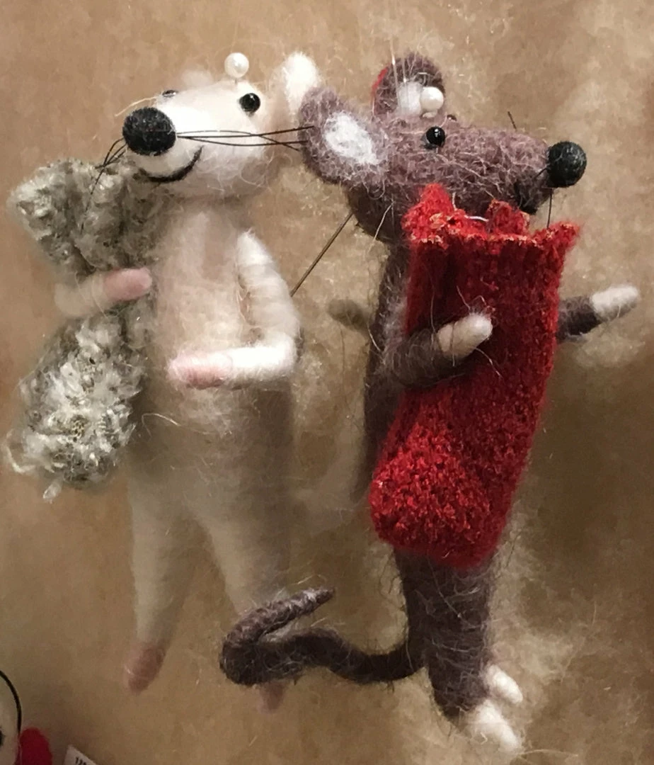 Midwest-CBK Wool Christmas Mice Ornaments